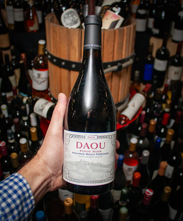 DAOU Vineyards Pinot Noir Solomon Hills Vineyard Santa Maria Valley 2019 - Image 3