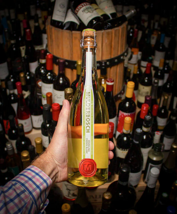 Mulderbosch Sparkling Chenin Blanc Brut 2021 - Image 3