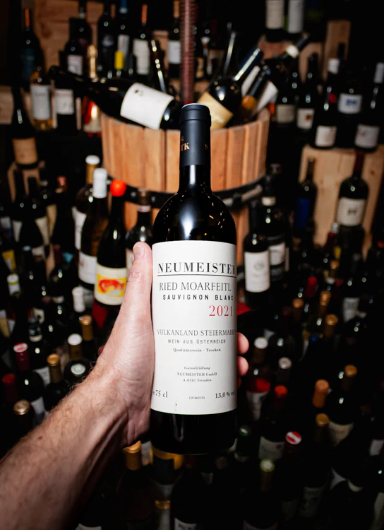 Neumeister Sauvignon Blanc Ried Moarfeitl GSTK 2021 (Made with Organic Grapes)
